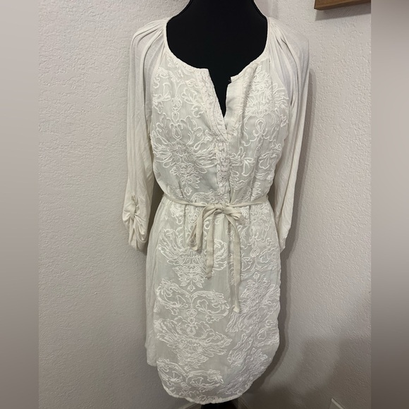Anthropologie Tiny Embroidered Belted Ivory Shirt Dress -
size Medium - Picture 2 of 10